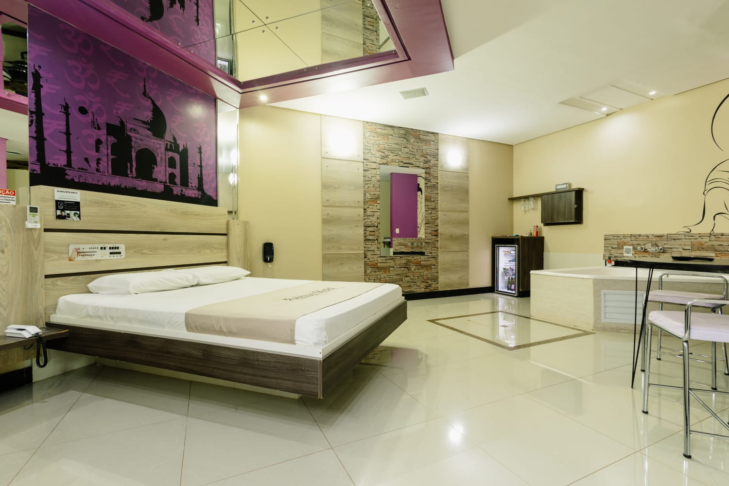 Suíte 7 — Suite Hidro